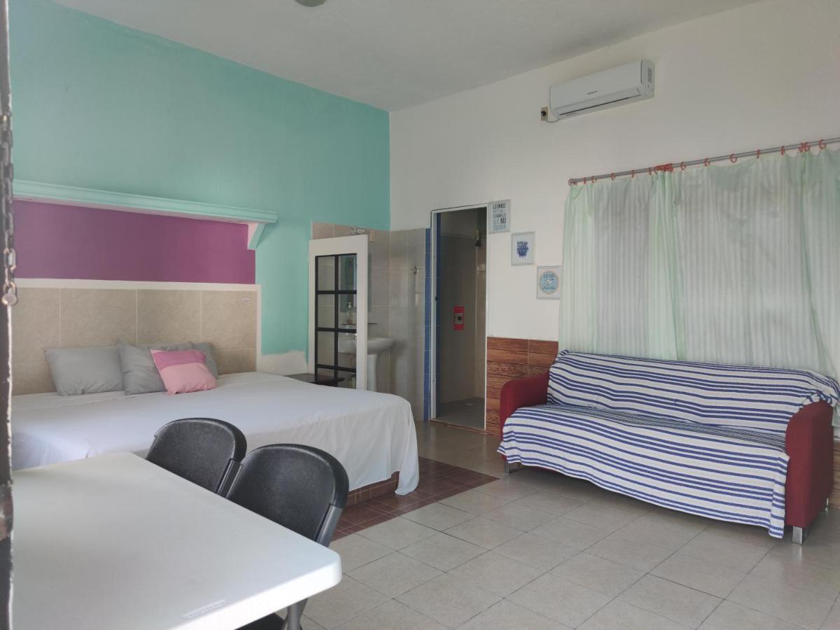 Hospedaje Barrancas Hotel Cosoleacaque Bagian luar foto